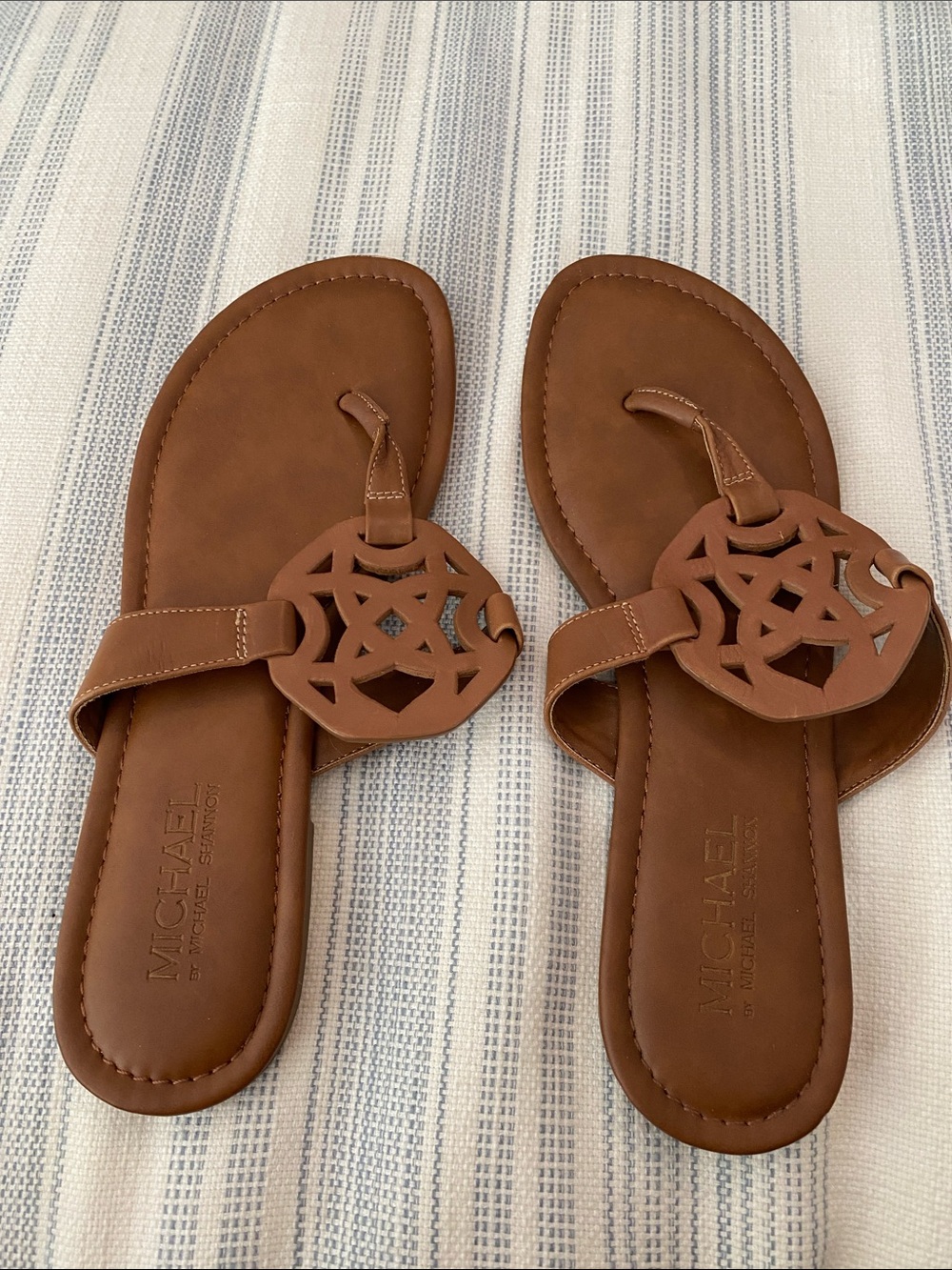 Michael Shannon Brown Leather Cutout Medallion Slide Sandals
